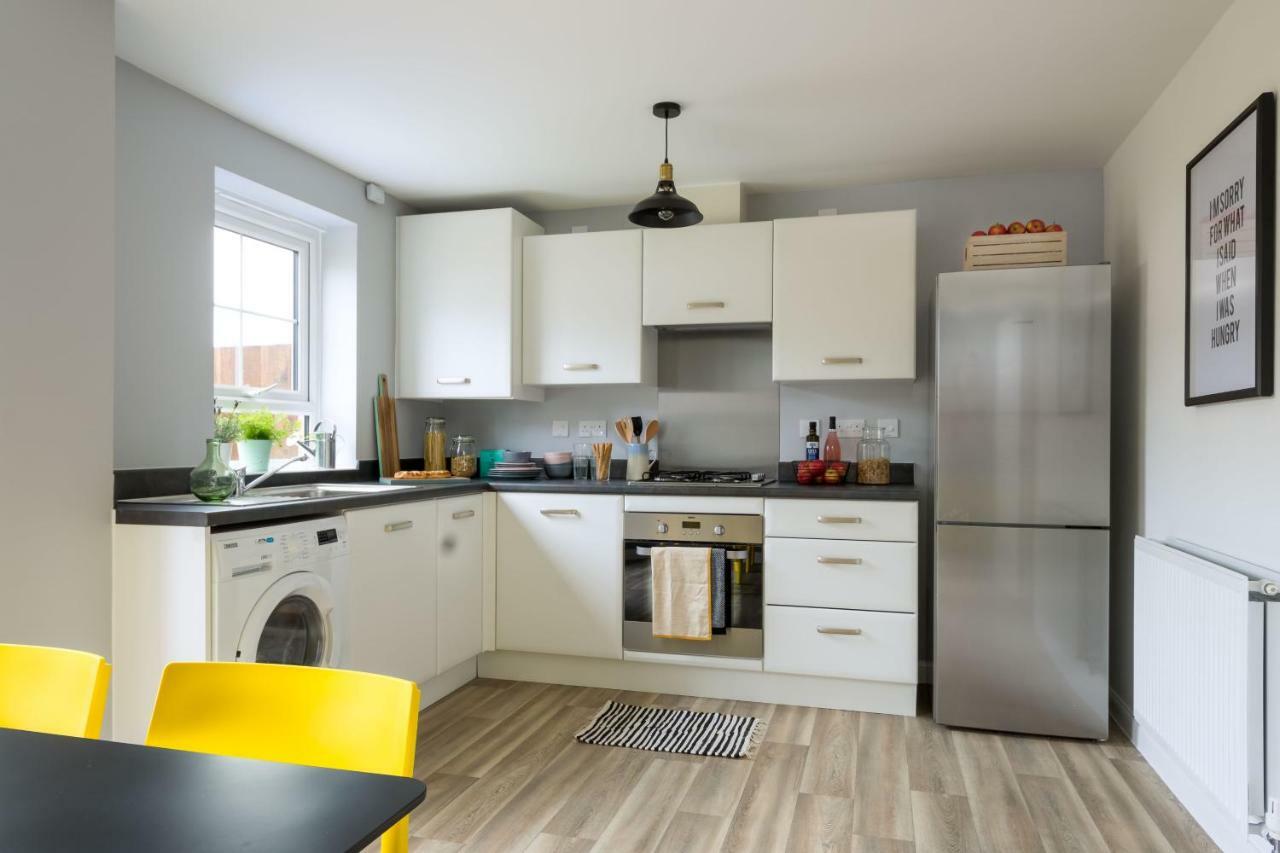 Myguest Apartment Coventry Bagian luar foto