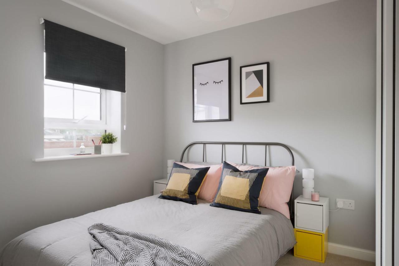 Myguest Apartment Coventry Bagian luar foto