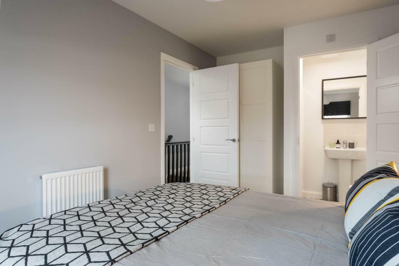 Myguest Apartment Coventry Bagian luar foto