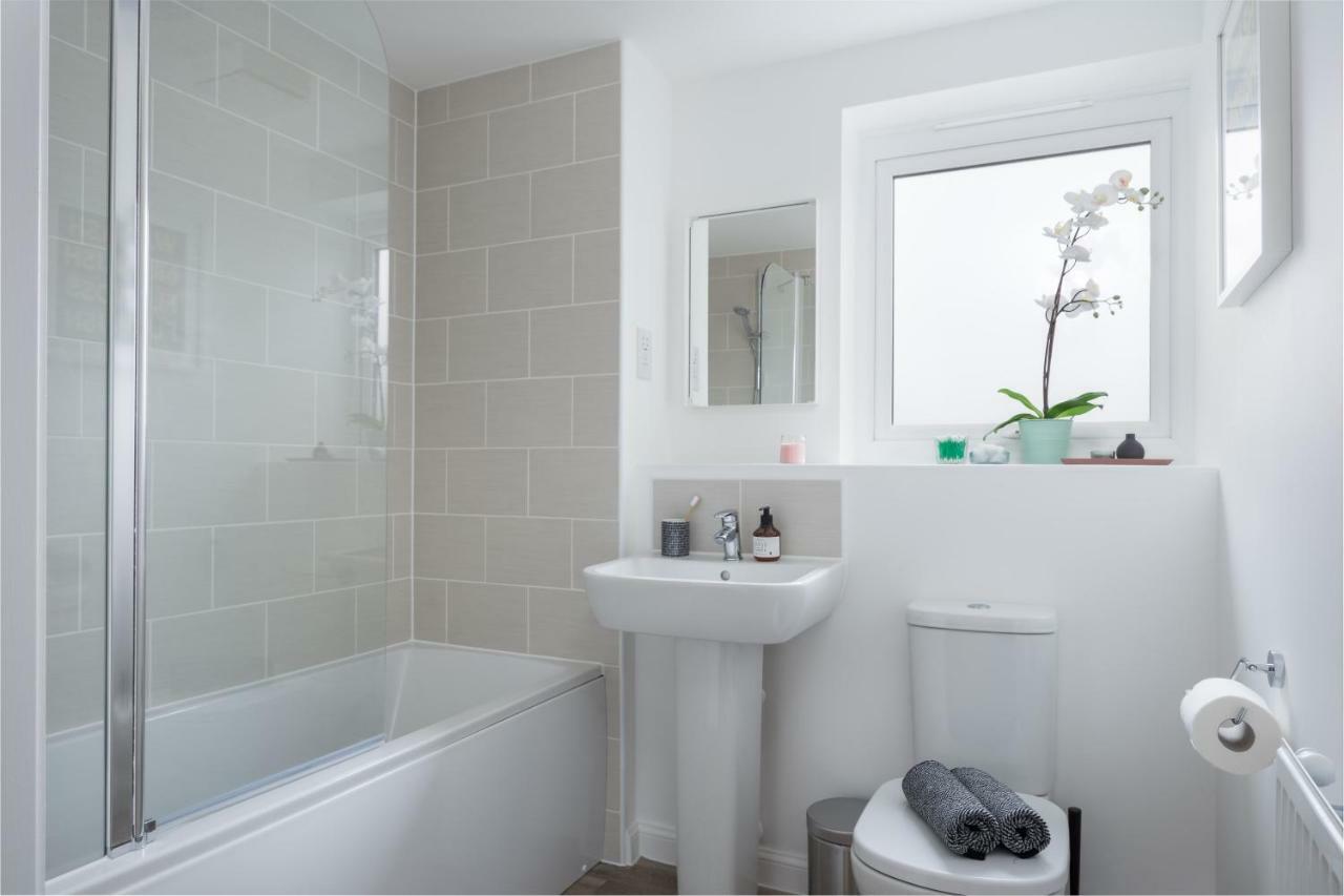 Myguest Apartment Coventry Bagian luar foto
